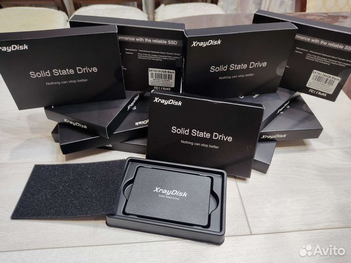 Жесткий диск SSD SATA III