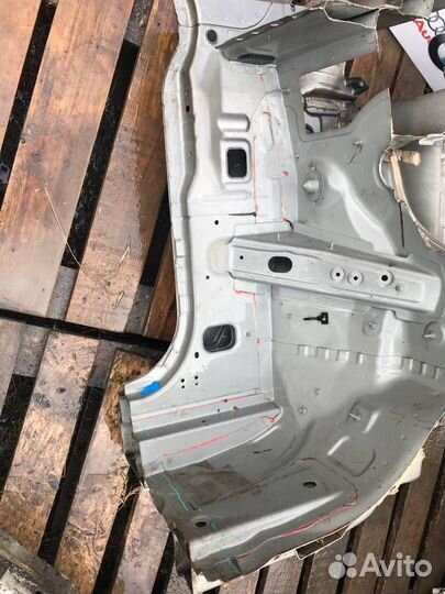 Лонжерон передний левый Mercedes-Benz B-Class