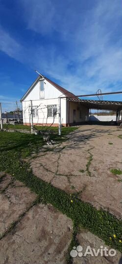 Лпх - Усадьба на зем участке 7.7 га