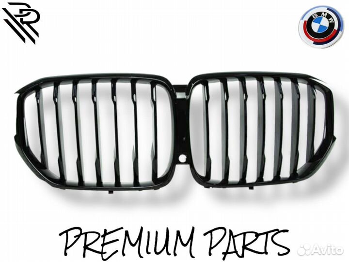 Черная решетка радиатора BMW X5 G05