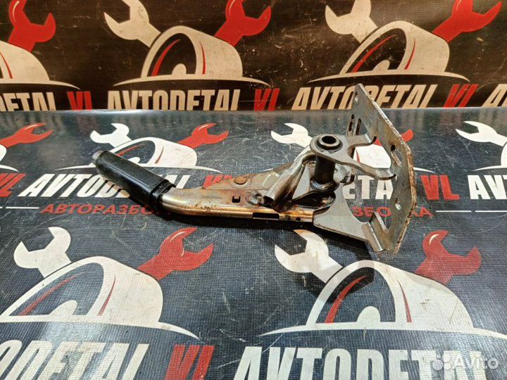 Ручник Ford Focus 2 хэтчбек 2004-2008