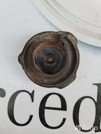 Опора переднего амортизатора Mercedes W211/ W219