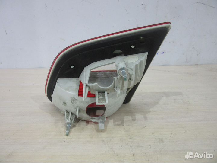 Фонарь задний левый Skoda Superb 2008-2015