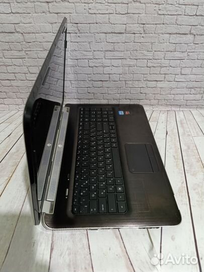 Игровой на 17 i7 ssd+hdd Две видеокарты