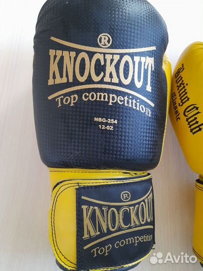 Боксерские перчатки 12 oz