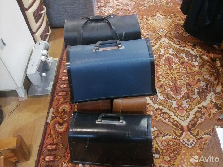 Чемодан для швейной машинки