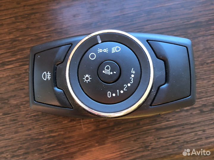 Блок управления светом для Ford Focus 3