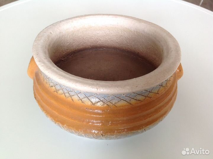 Кашпо для цветов (диаметр 20 см)
