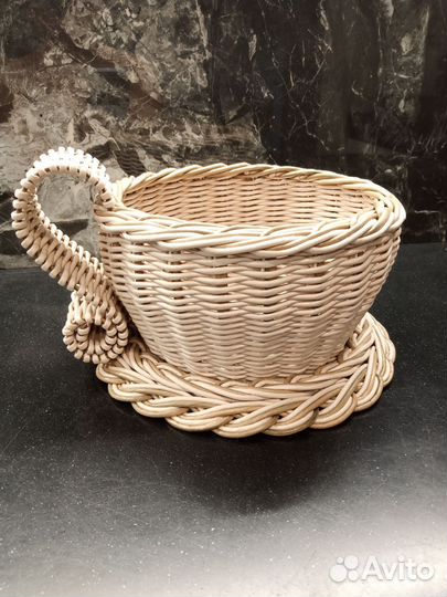 Корзина плетеная/ваза плетеная