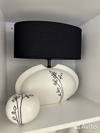 Лампа настольная