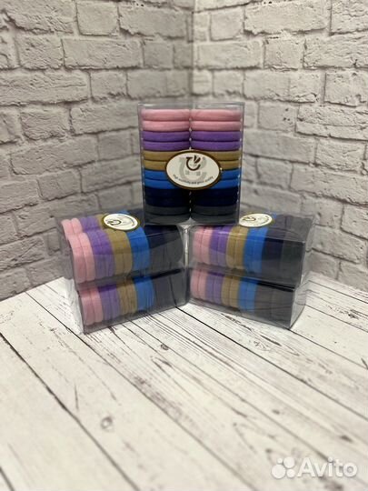 Резинки для волос 24 штуки в коробке новые