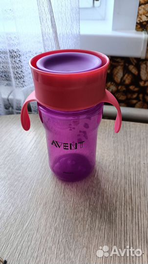 Поильник непроливайка avent