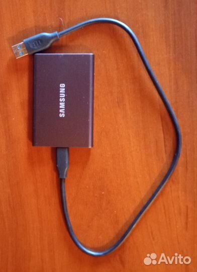 Внешний SSD samsung 500gd (1000мб чтение и запись)