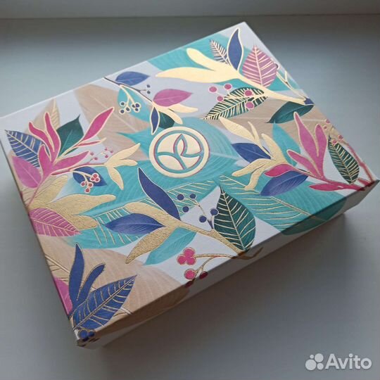 Подарочные коробки YSL, Masura, Ив Роше, Пьер Рико