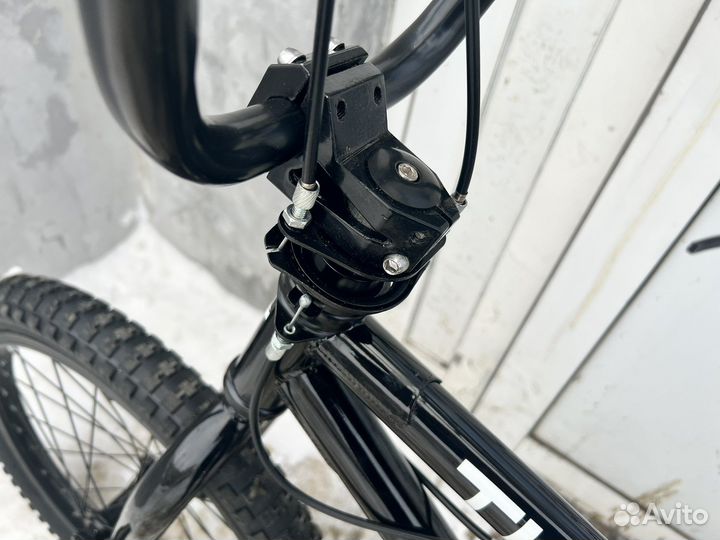 Трюковой велосипед bmx
