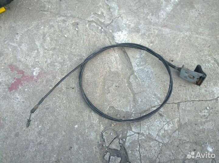 Трос капота subaru legacy outback bg 1998