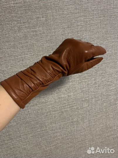 Перчатки женские кожаные 7