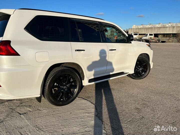 Lexus LX 5.7 AT, 2019, 49 762 км