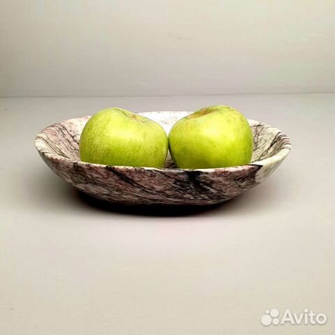 Чаша из мрамора