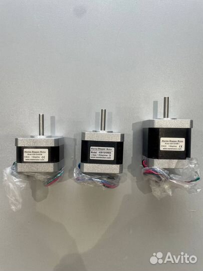 Шаговый двигатель nema 17 17hs3430