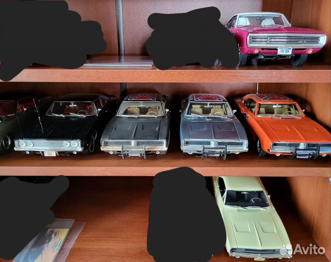 Коллекционные модели автомобилей 1:18