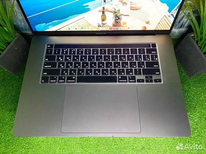 MacBook Pro 16 2019 i7 16/512 Классный