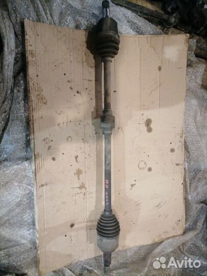 Привод передний правый Mitsubishi Lancer