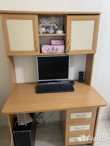 Компьютерный стол и тумба