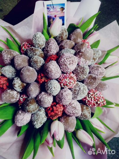 Сладкий букет клубники