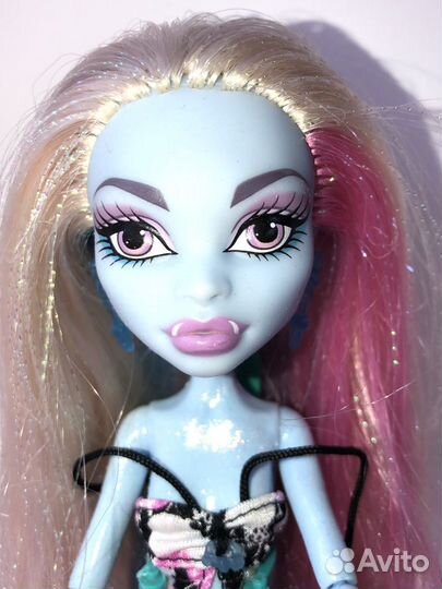 Кукла Monster High Abbey Bominable Skull Shores