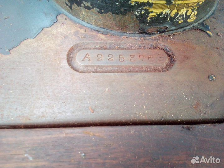 Швейная машина Singer