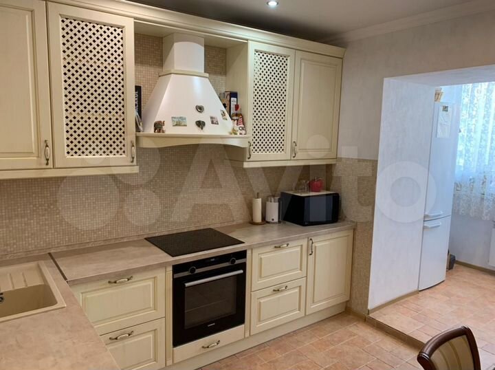 2-к. квартира, 70,9 м², 4/14 эт.