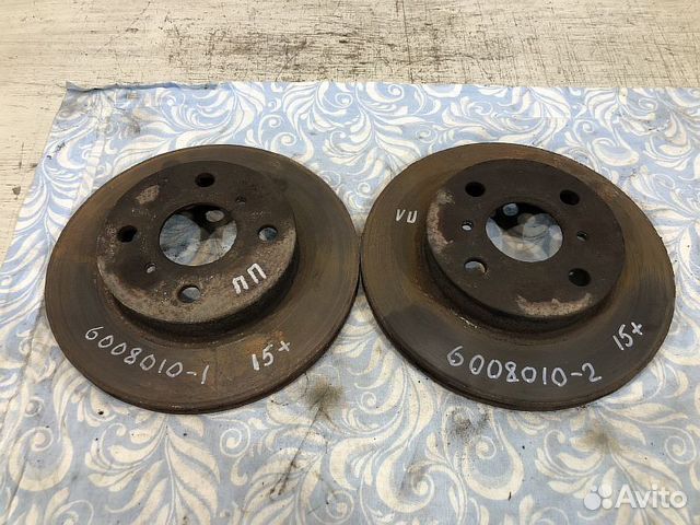 Диски тормозные передние Toyota Carina At190