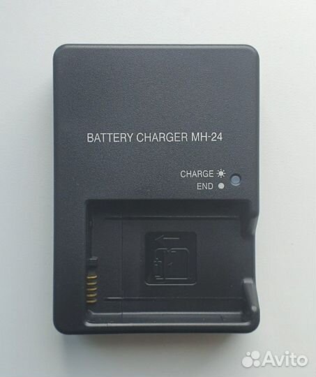 Зарядное устройство Nikon MH-24 (Новое)