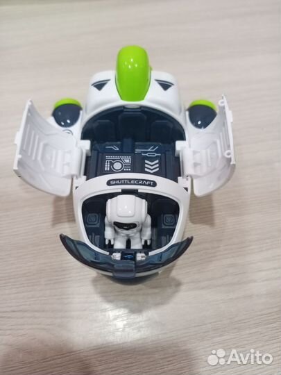 Космический корабль, детская игрушка