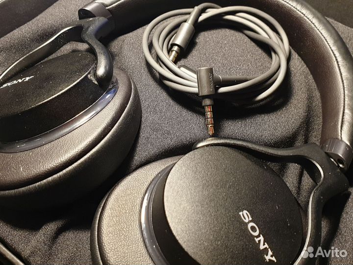 Наушники Sony MDR 1am2