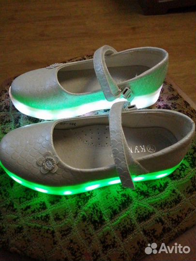 Туфли светящиеся