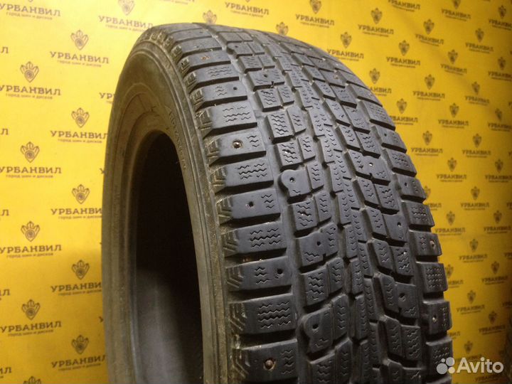 Dunlop SP Winter Ice 01 205/60 R16 92T