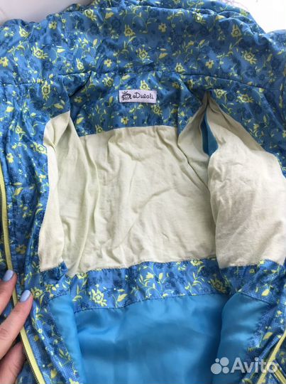 Демисезонный плащ на девочку