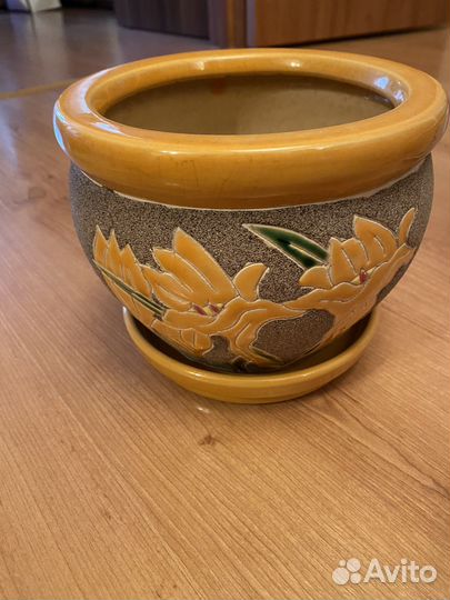 Керамические горшки для цветов