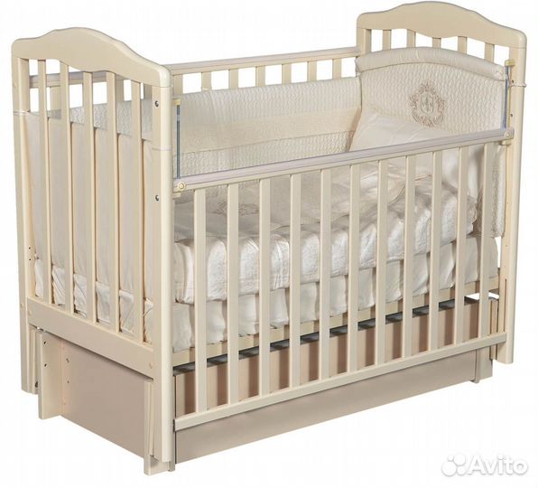 Кроватка Helen-3 детская с маятником и ящиком из б