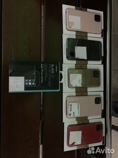 Чехлы на iPhone