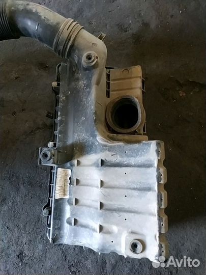 Корпус воздушного фильтра volkswagen polo 2011 г