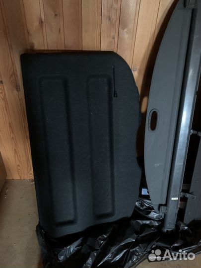 Шторка багажника