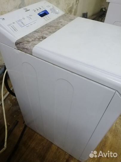 Стиральная машина с вертикальной загрузкой