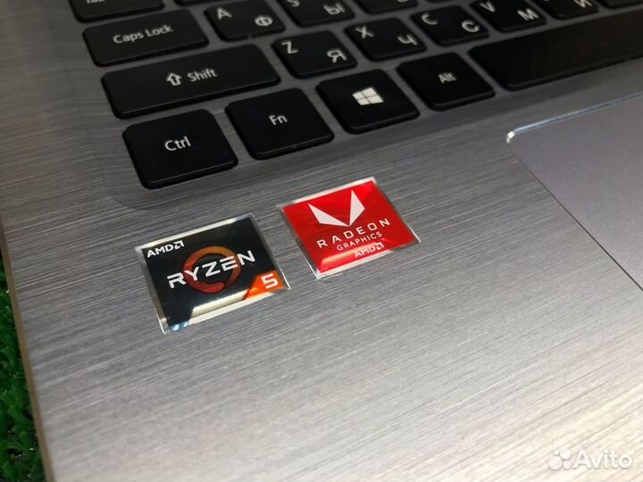 Ноутбук Acer Swift 2021г Ryzen 5 3500/8/256