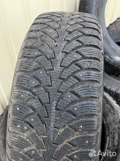 Nokian Tyres Hakkapeliitta LT 235/60 R18