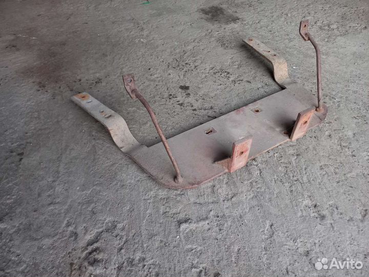 Крепление для лебедки. hiace LH178