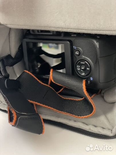 Зеркальный фотоаппарат sony