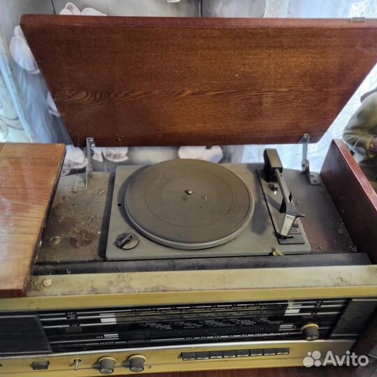 Радиола Кантата 204